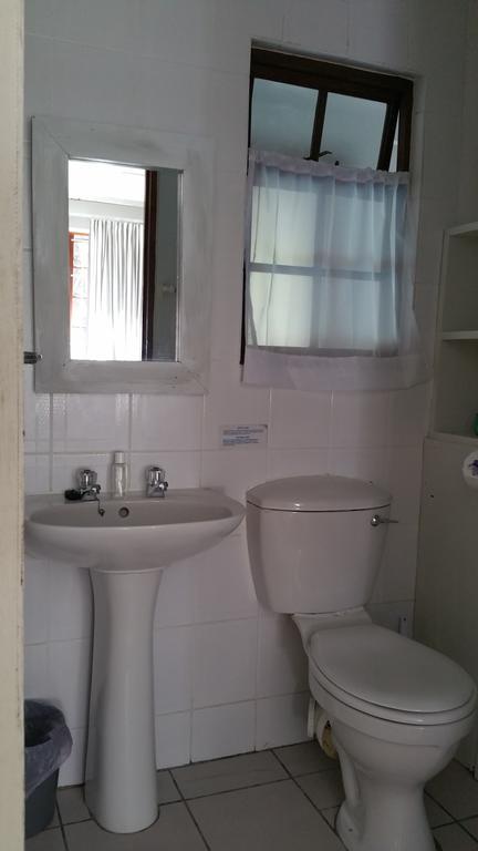 Guesthouse 80 On Main Knysna Esterno foto