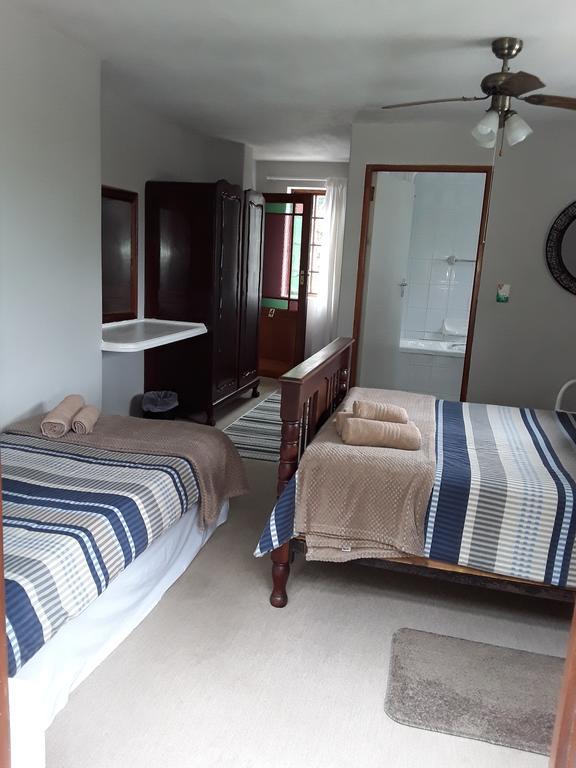 Guesthouse 80 On Main Knysna Esterno foto